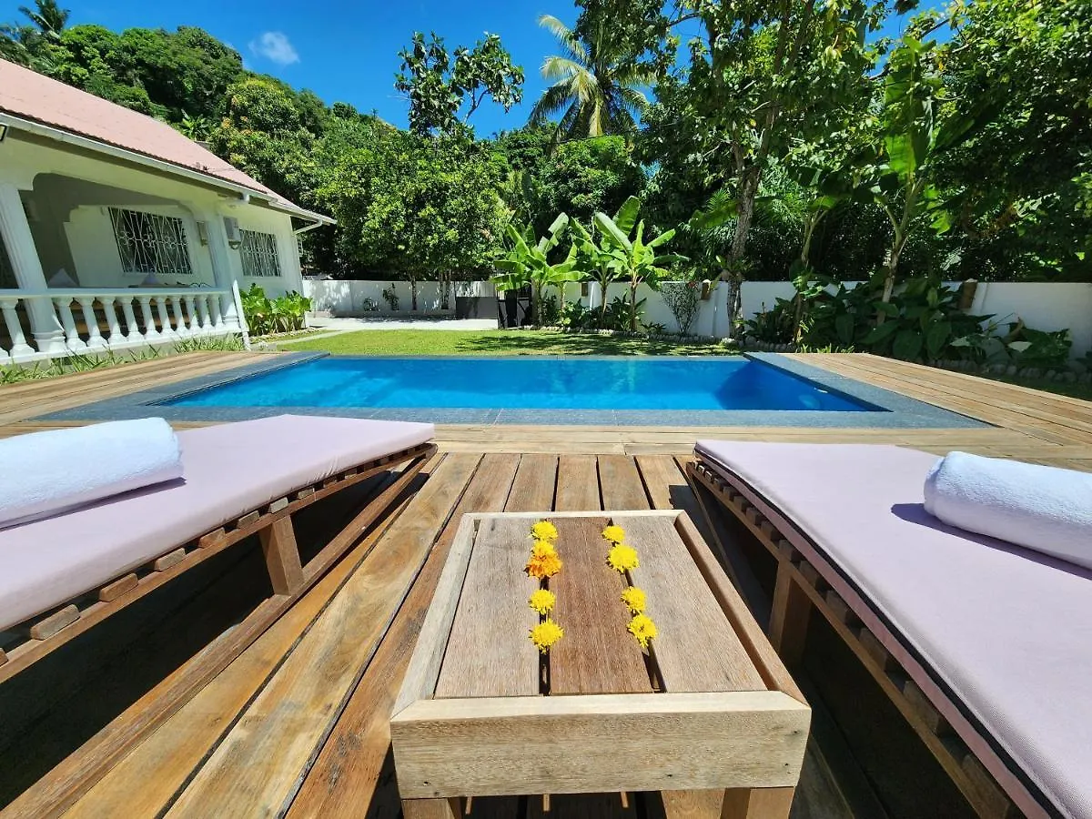 Vila Kaz Memel Beau Vallon