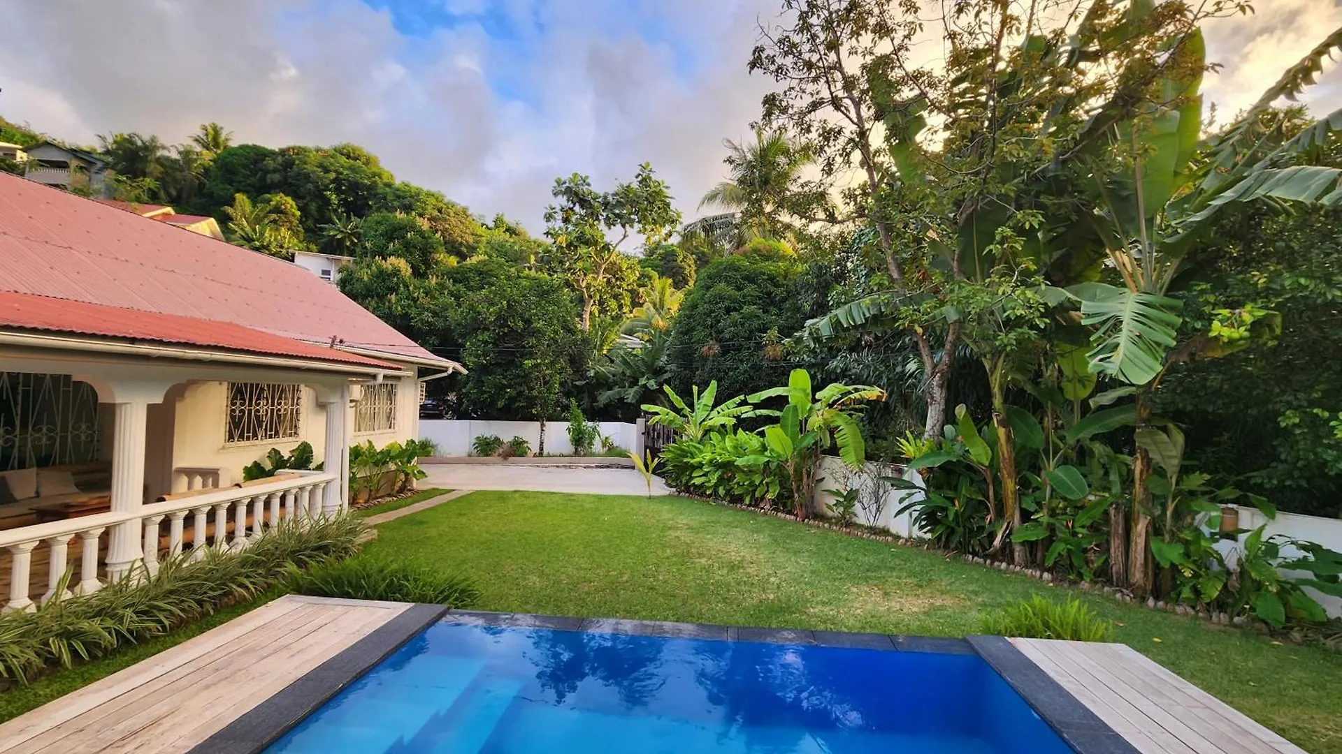 Vila Kaz Memel Beau Vallon