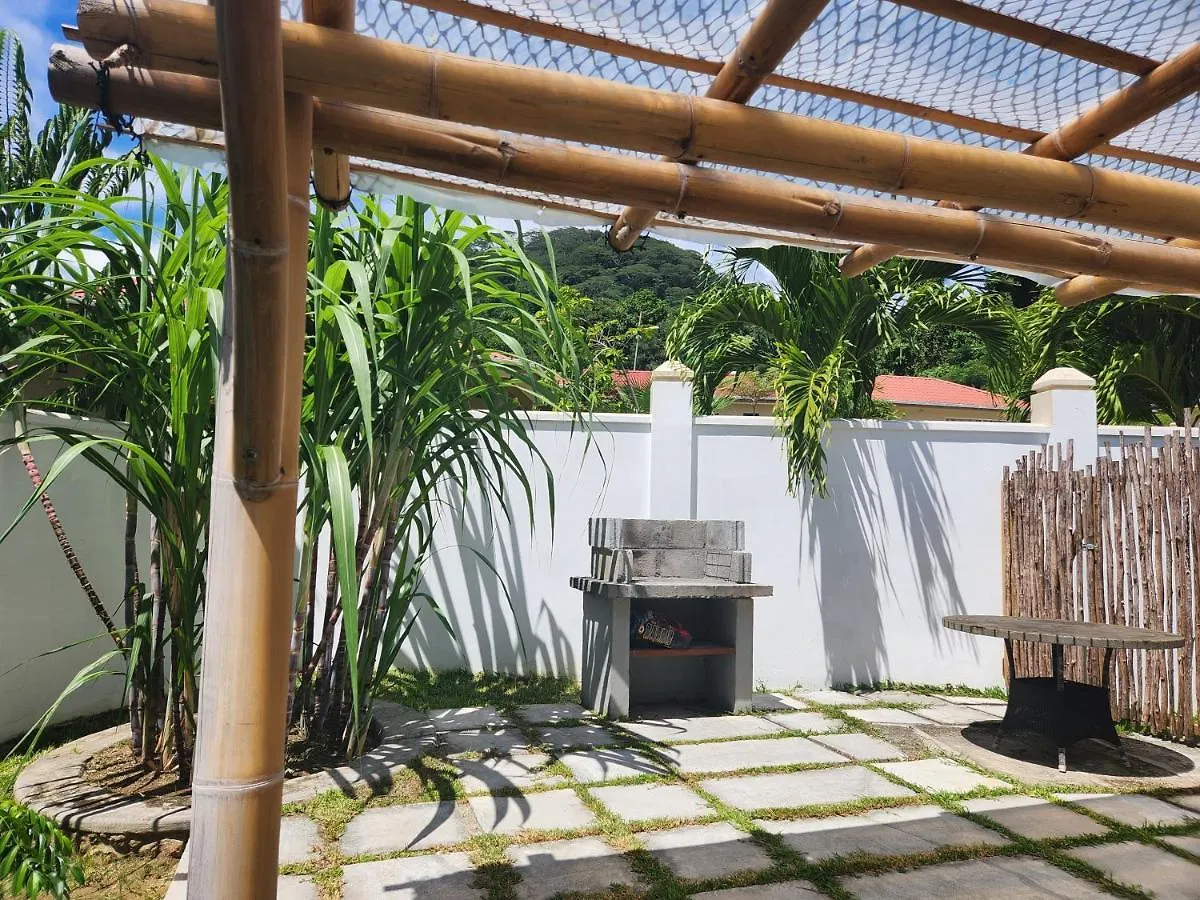 Villa Kaz Memel Beau Vallon  0*, Beau Vallon (Mahe)