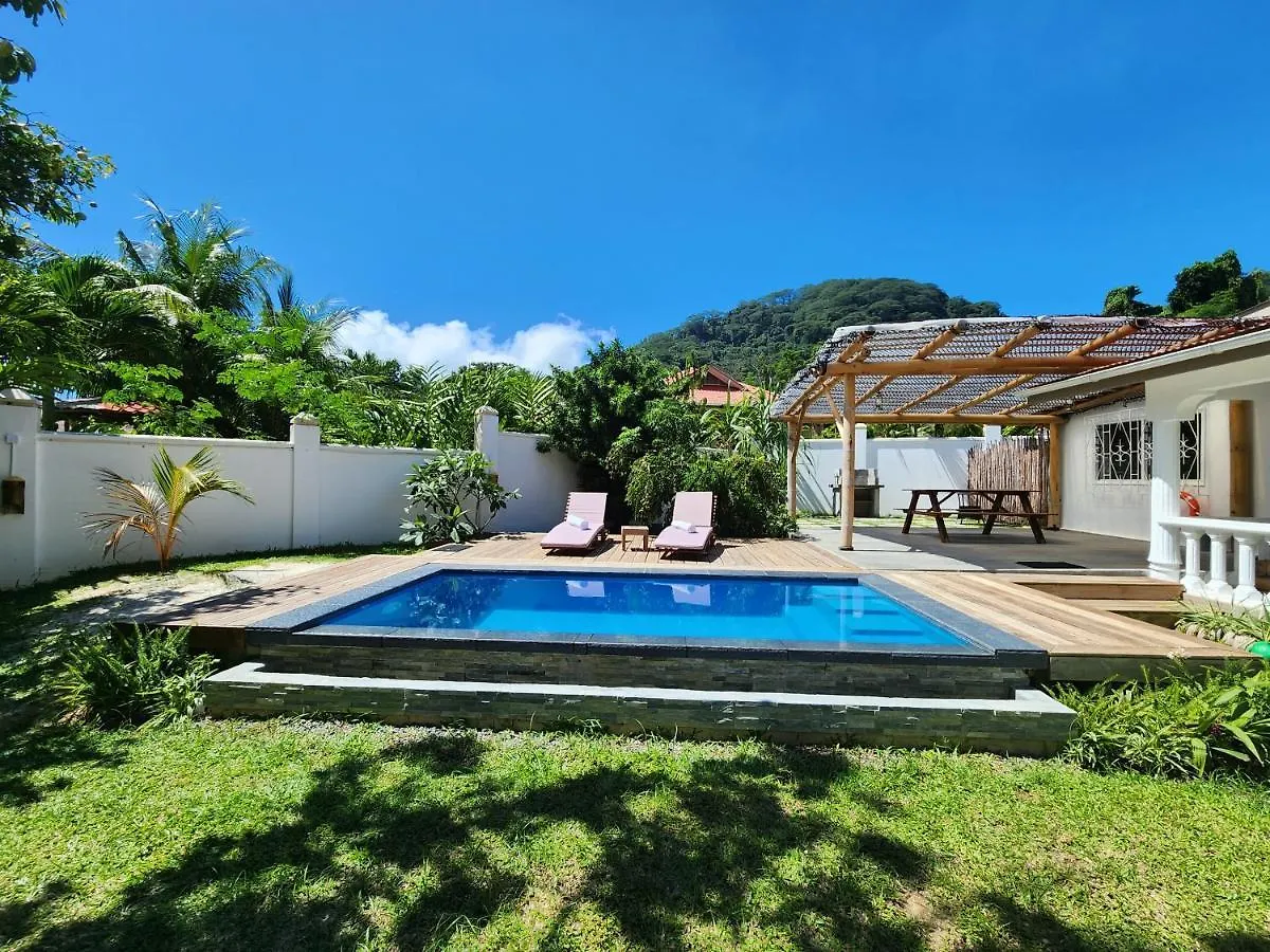 Villa Kaz Memel Beau Vallon  Seychelles