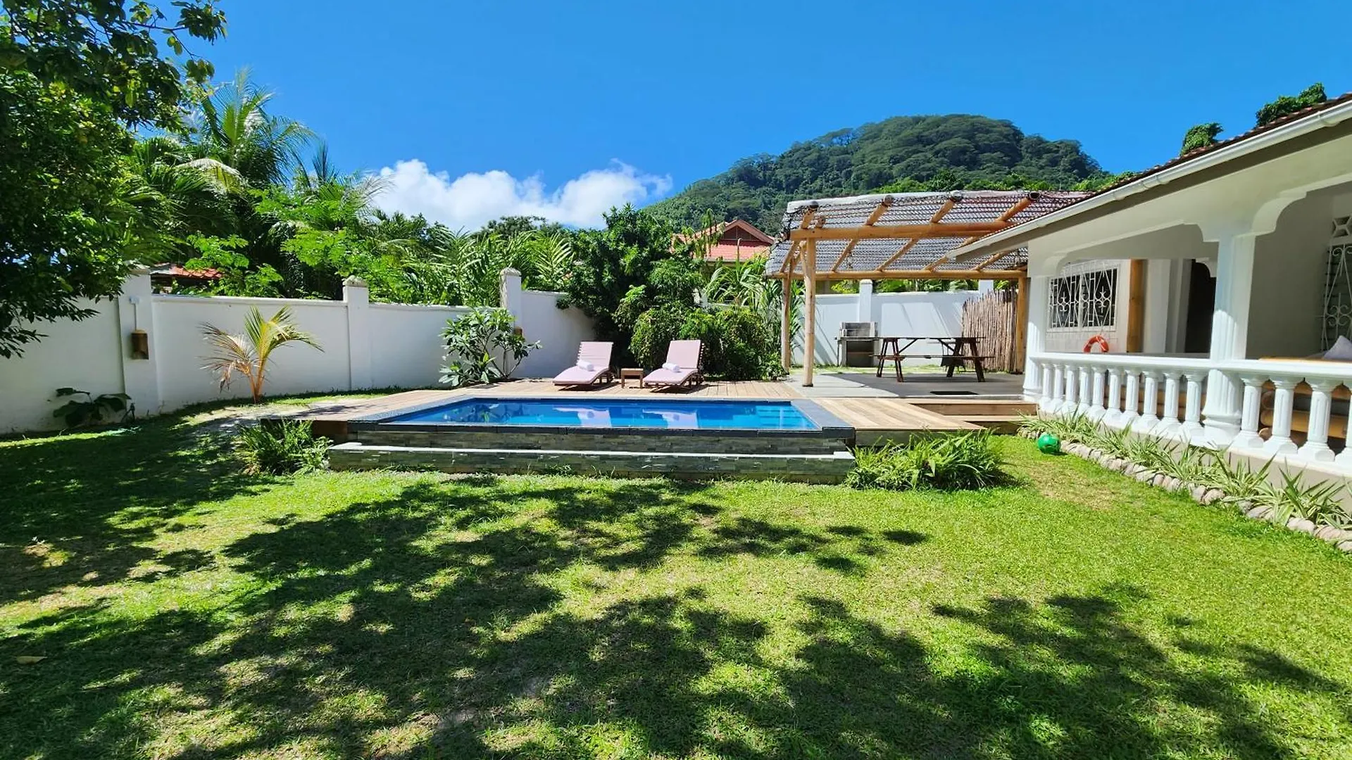 Villa Kaz Memel Beau Vallon